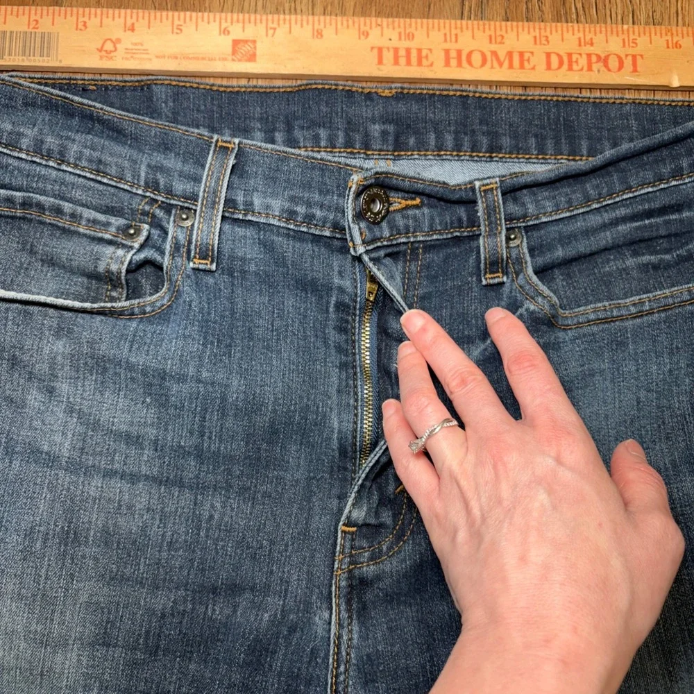 Levi's 512 Slim Taper Jeans Mens 36x31 Blue Faded Denim Stretch Pants Dark wash